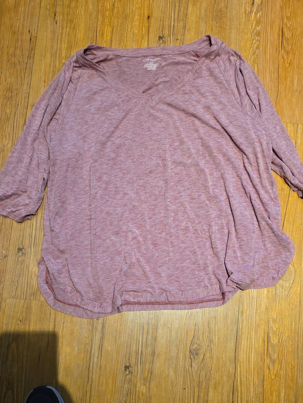 Women’s V-Neck Lightweight Pullover Top - Dusty Rose